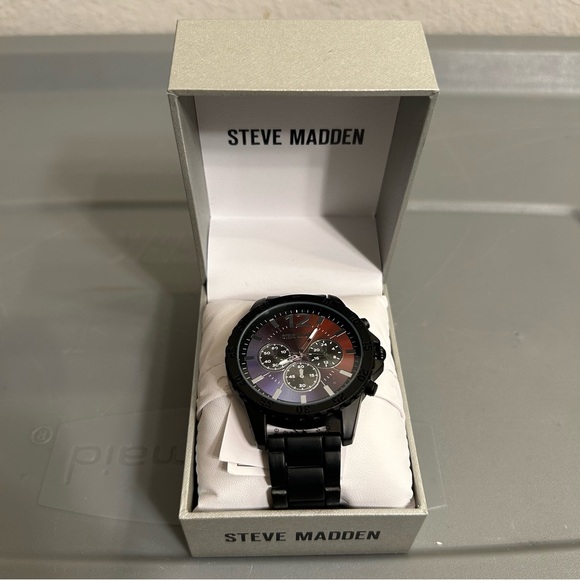 Steve Madden Black Sporty Chronograph Watch - Picture 1 of 9